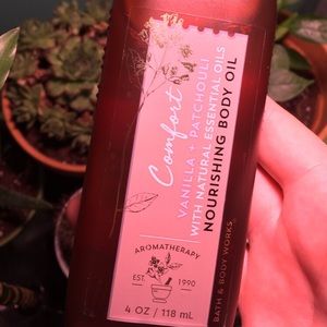 IN SEARCH OF COMFORT VANILLA + PATCHOULI BODY OIL